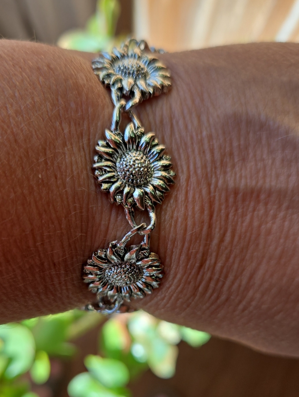 Sterling Silver Sunflower Link Bracelet - Silver